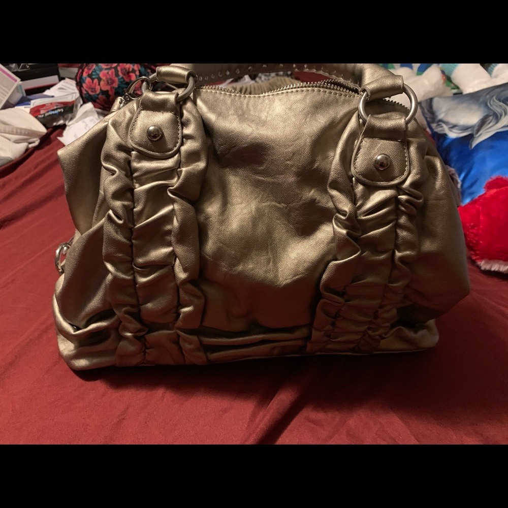 Shoulder bag